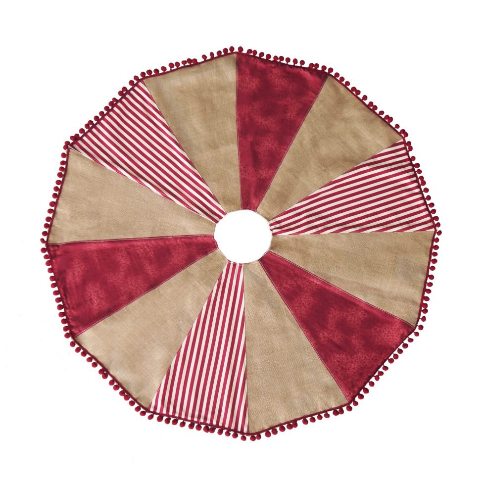 burlap Christmas tree skirt