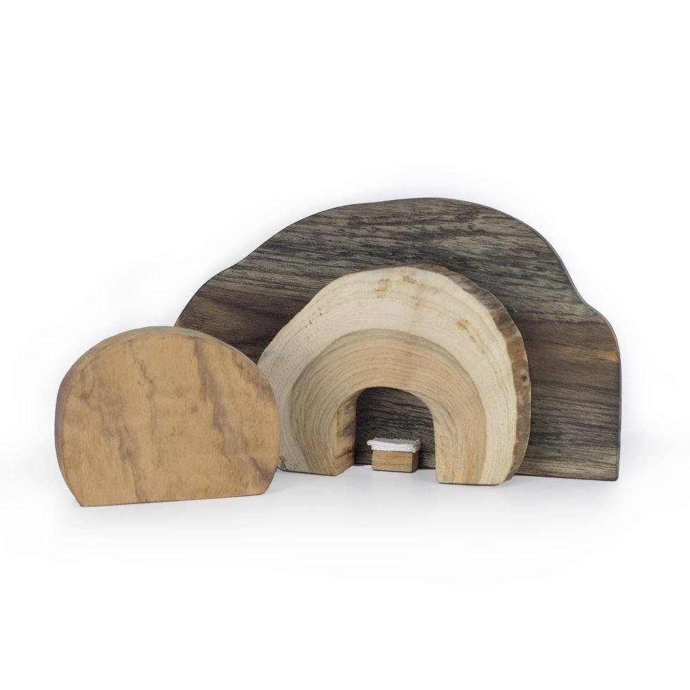 wooden empty tomb