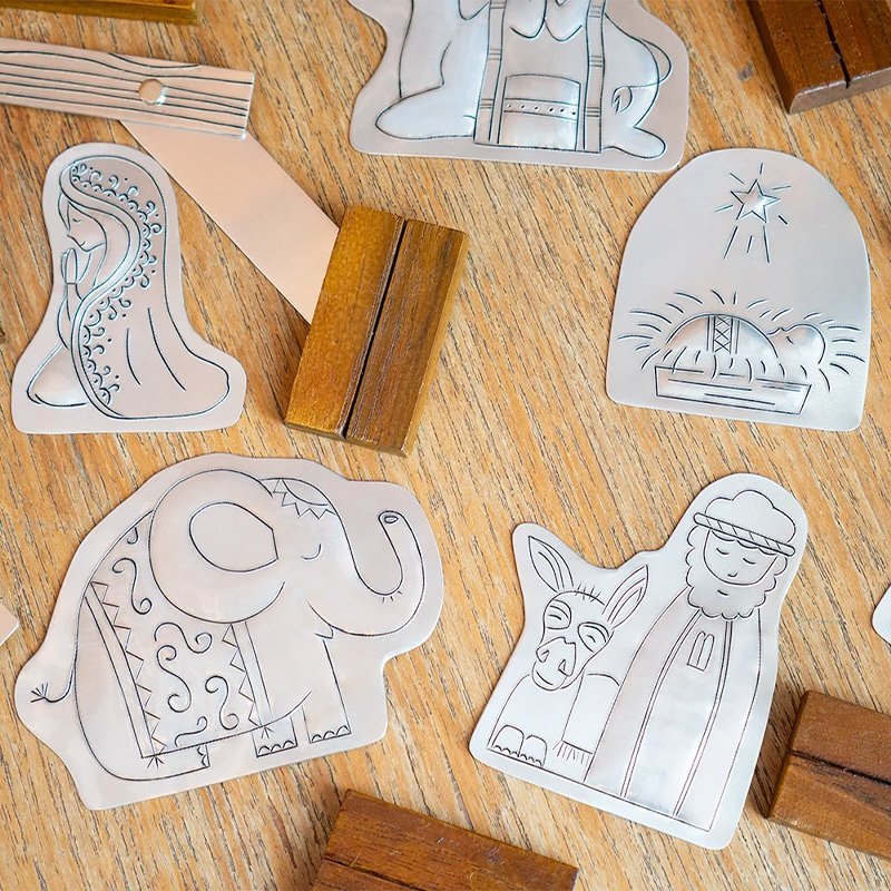 tin nativity set - Image 4