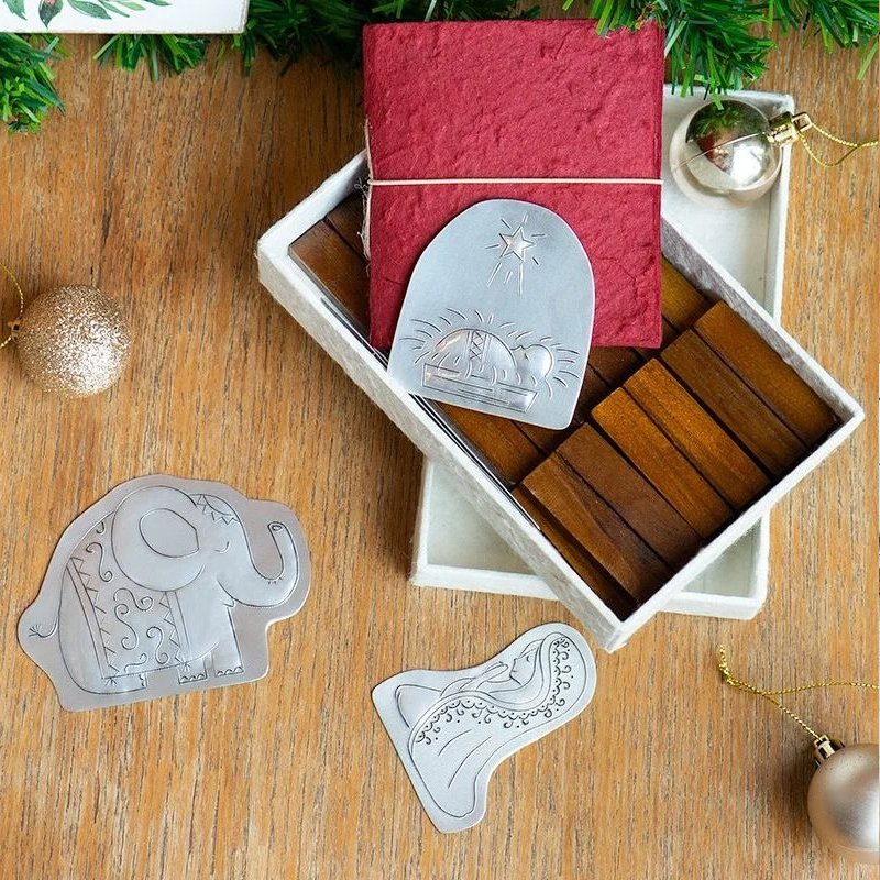 tin nativity set - Image 5