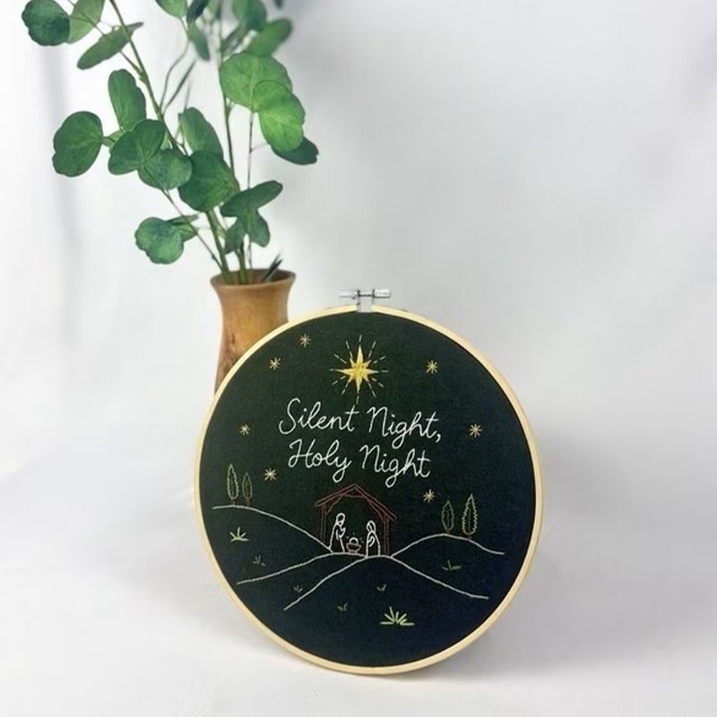 silent night large embroidery hoop - Image 2